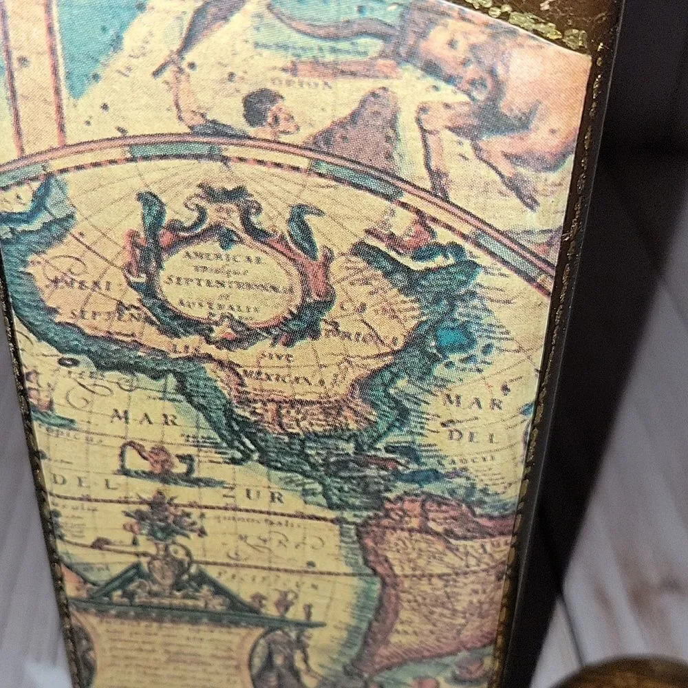Vintage Fausto Corduri Old World Map 2 Wine Decanter Bottles Florence Italy